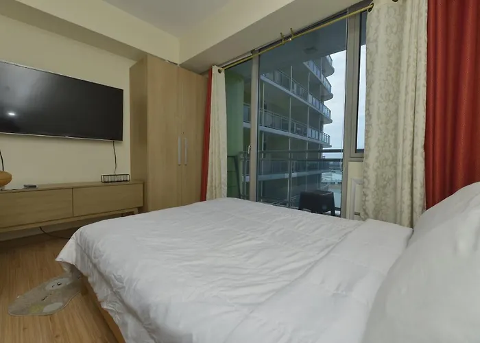 Bed & Breakfast Azure Beach Homestay